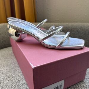 Cult Gaia Leora Sandal Metallic Silver Sz 38.5